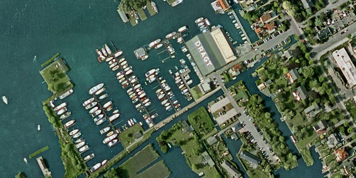 rec island aalsmeer from above